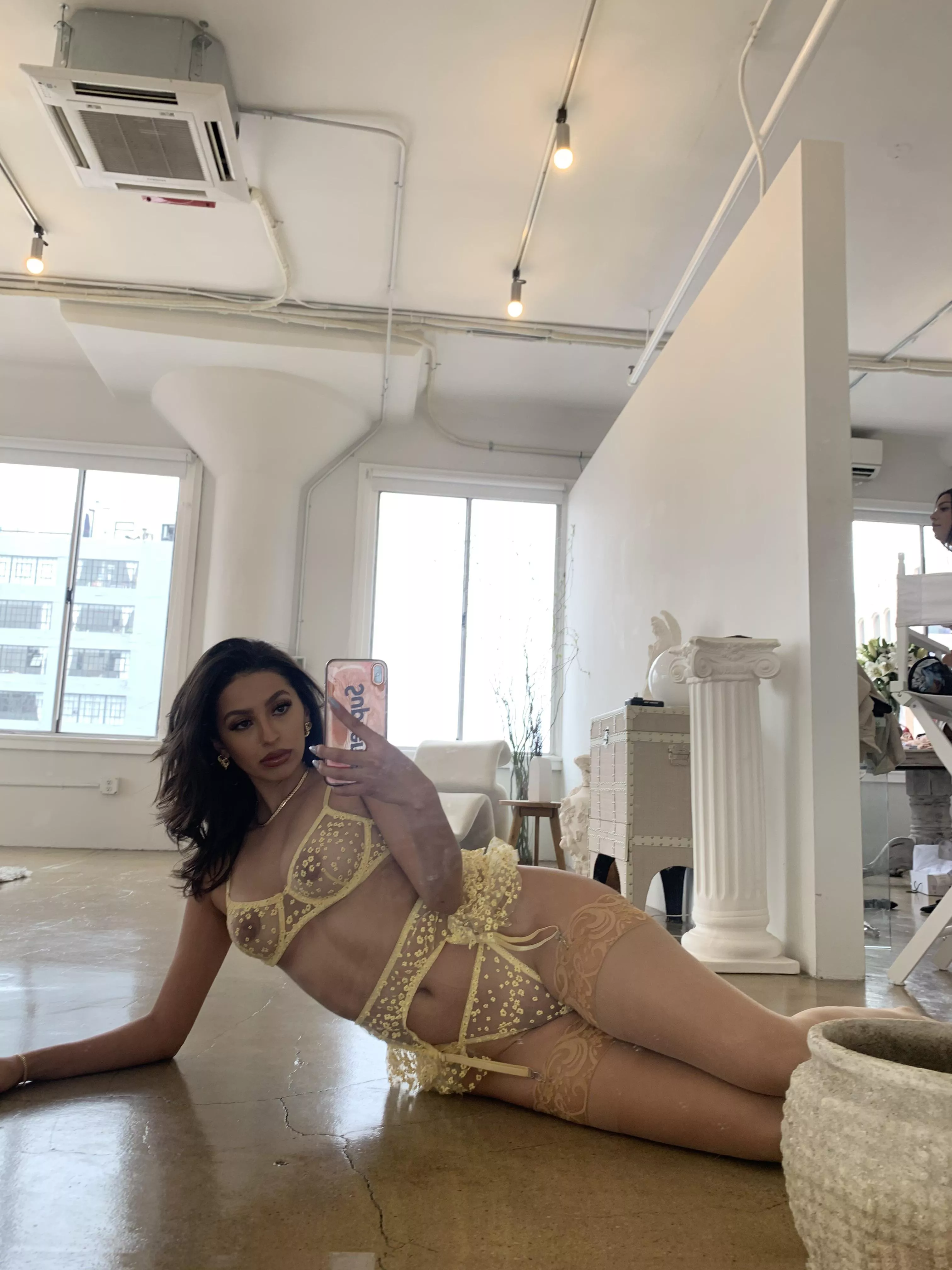 You like my yellow lingerie ðŸ’›