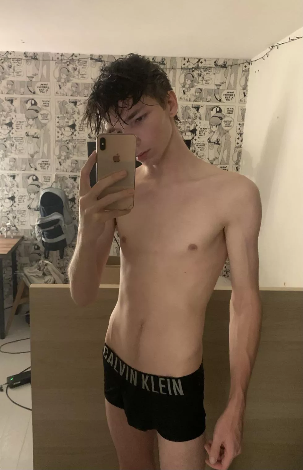 you like twinks with veiny arms?