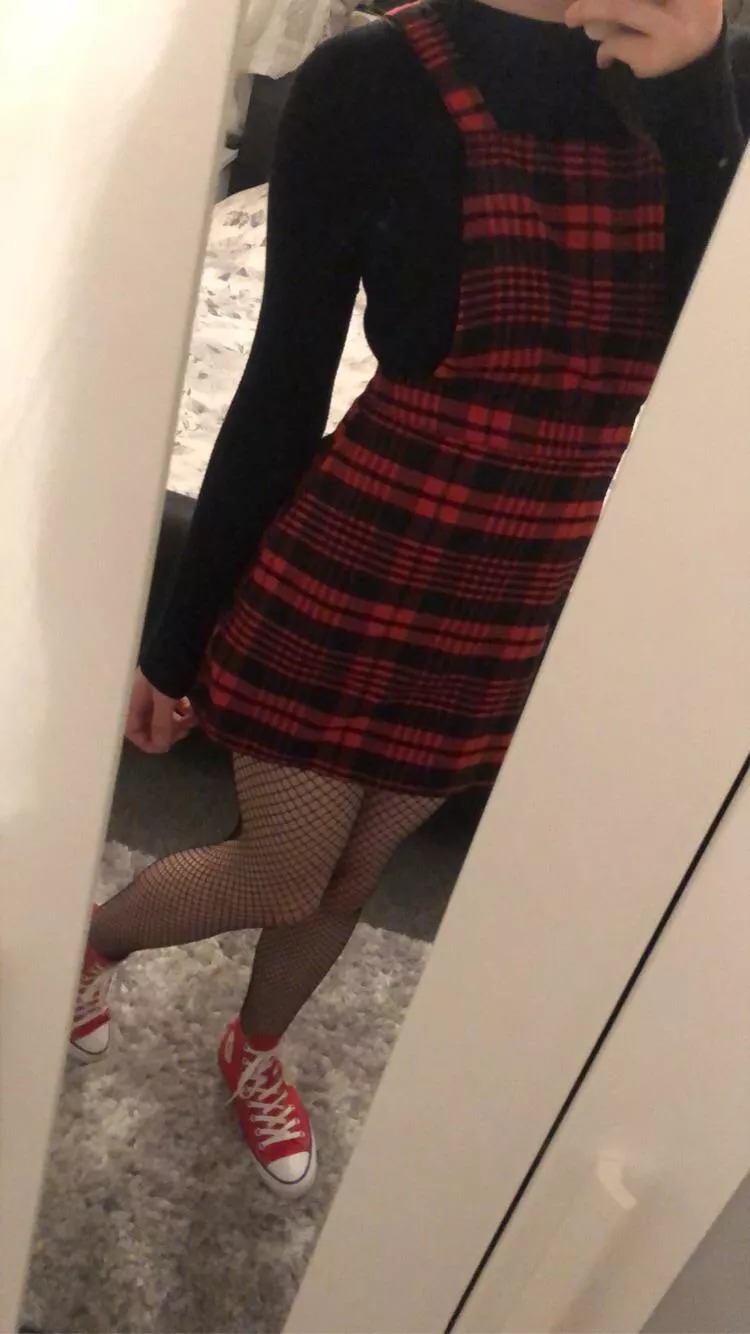 you liked this outfit yesterday, so here!! enjoy :3