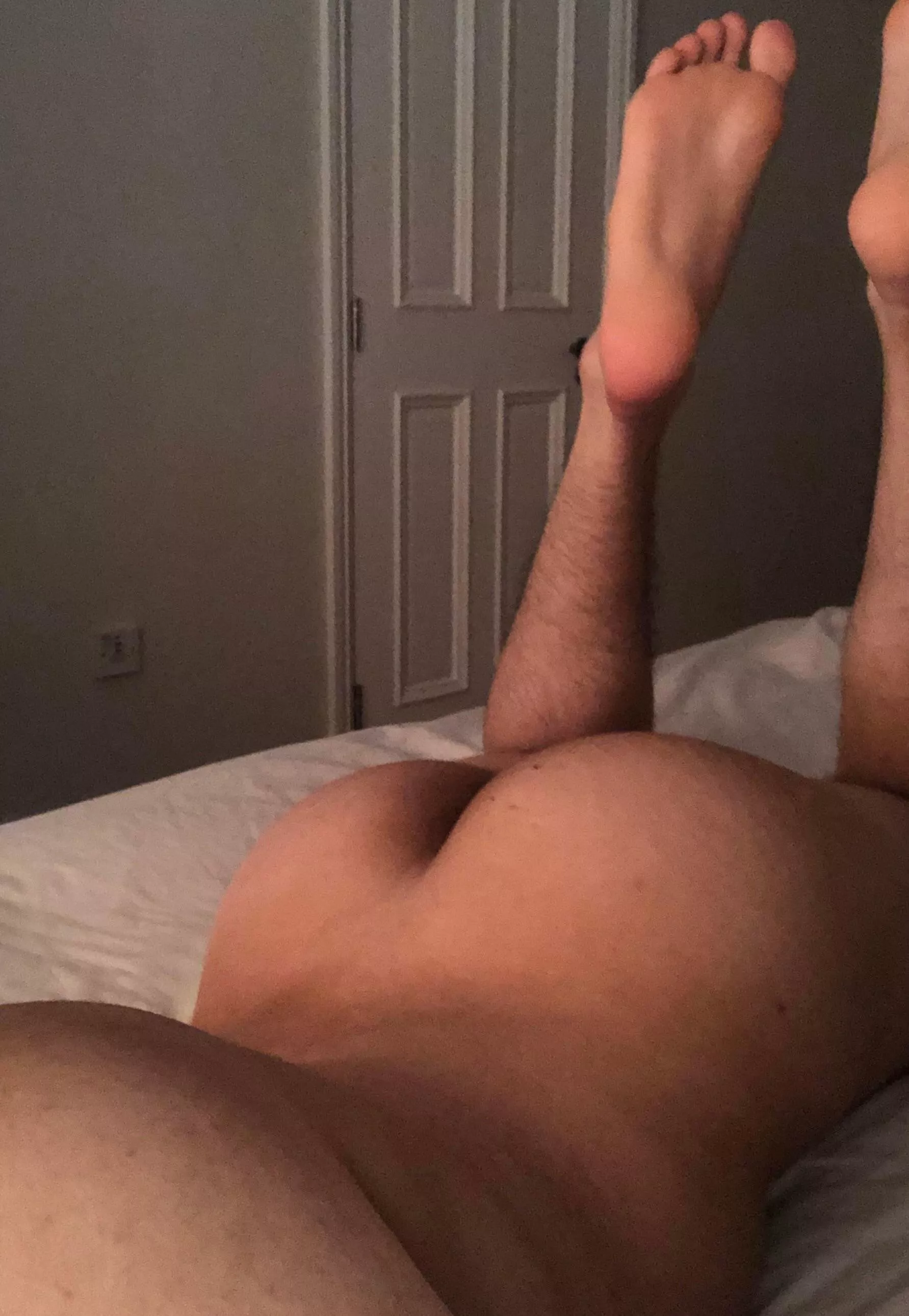 Your view while I’m sucking your dick (27London)