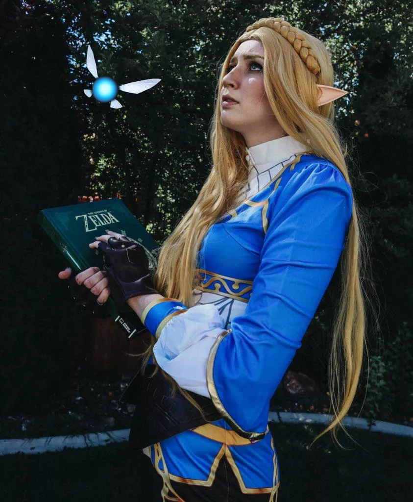 Zelda from the Legend of Zelda: Breath of the Wild by DoomedKitsune